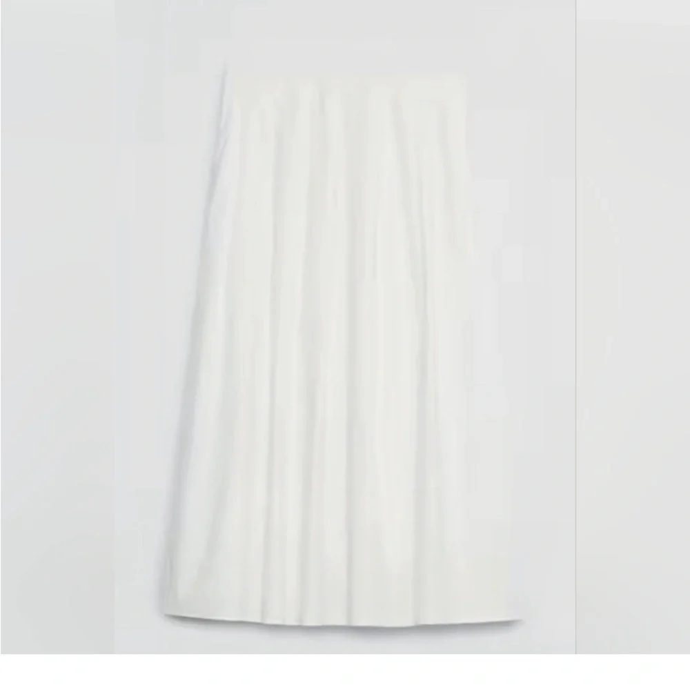 Banana republic midi skirt - Picture 5 of 6